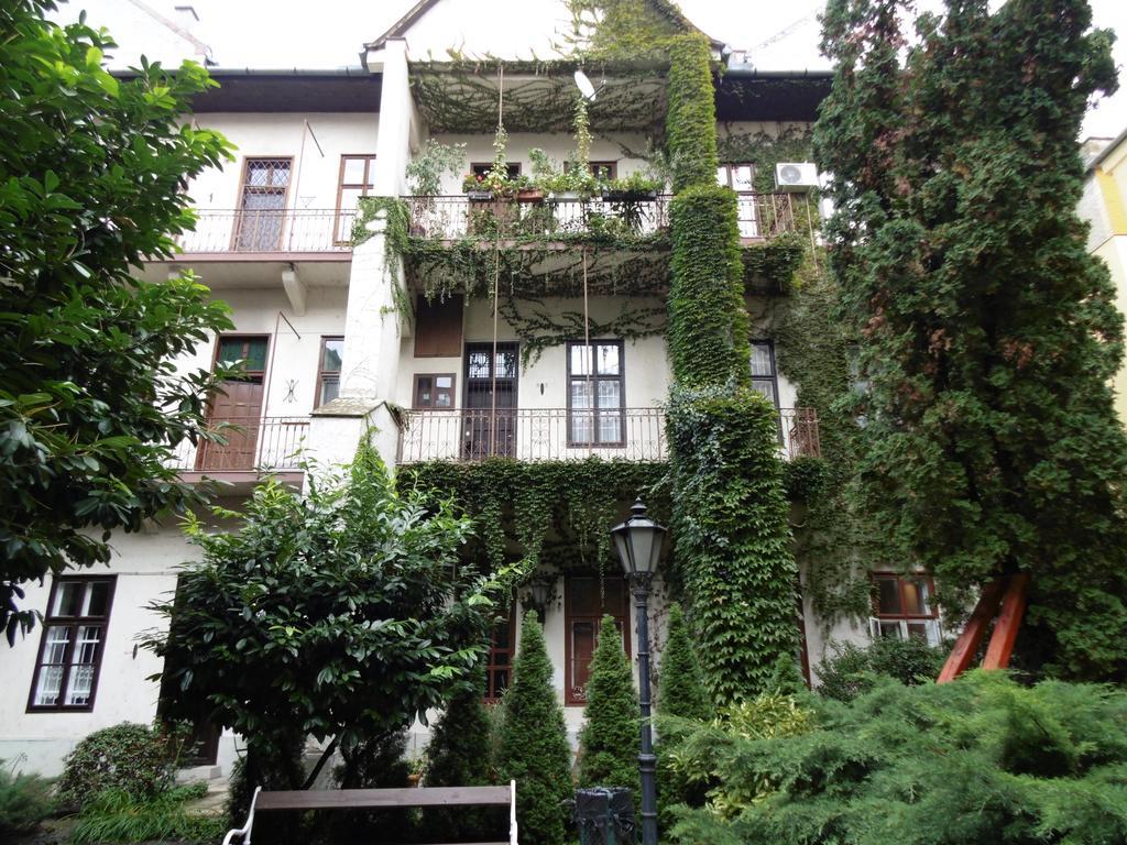 Casa Nora Hotel Budapest Luaran gambar