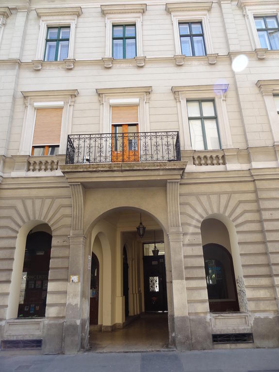 Casa Nora Hotel Budapest Luaran gambar